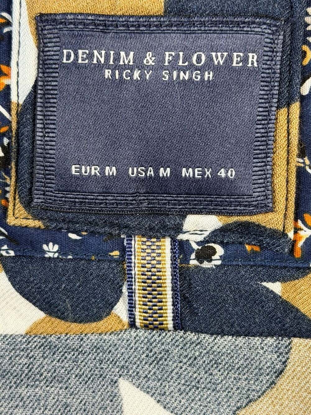 Denim & Flower Ricky Singh Navy Gold Polka Dot Short Sleeve Shirt Size M - Picture 6 of 7